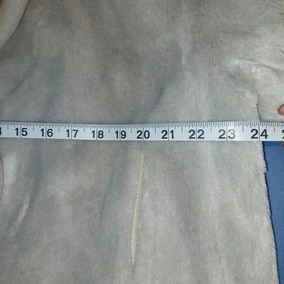 Vintage Ollegro Gray Faux Fur Coat Jacket Size Medium.  - Picture 9 of 12